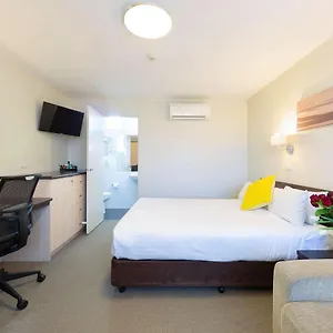 Hotel Ibis Styles Tall Trees